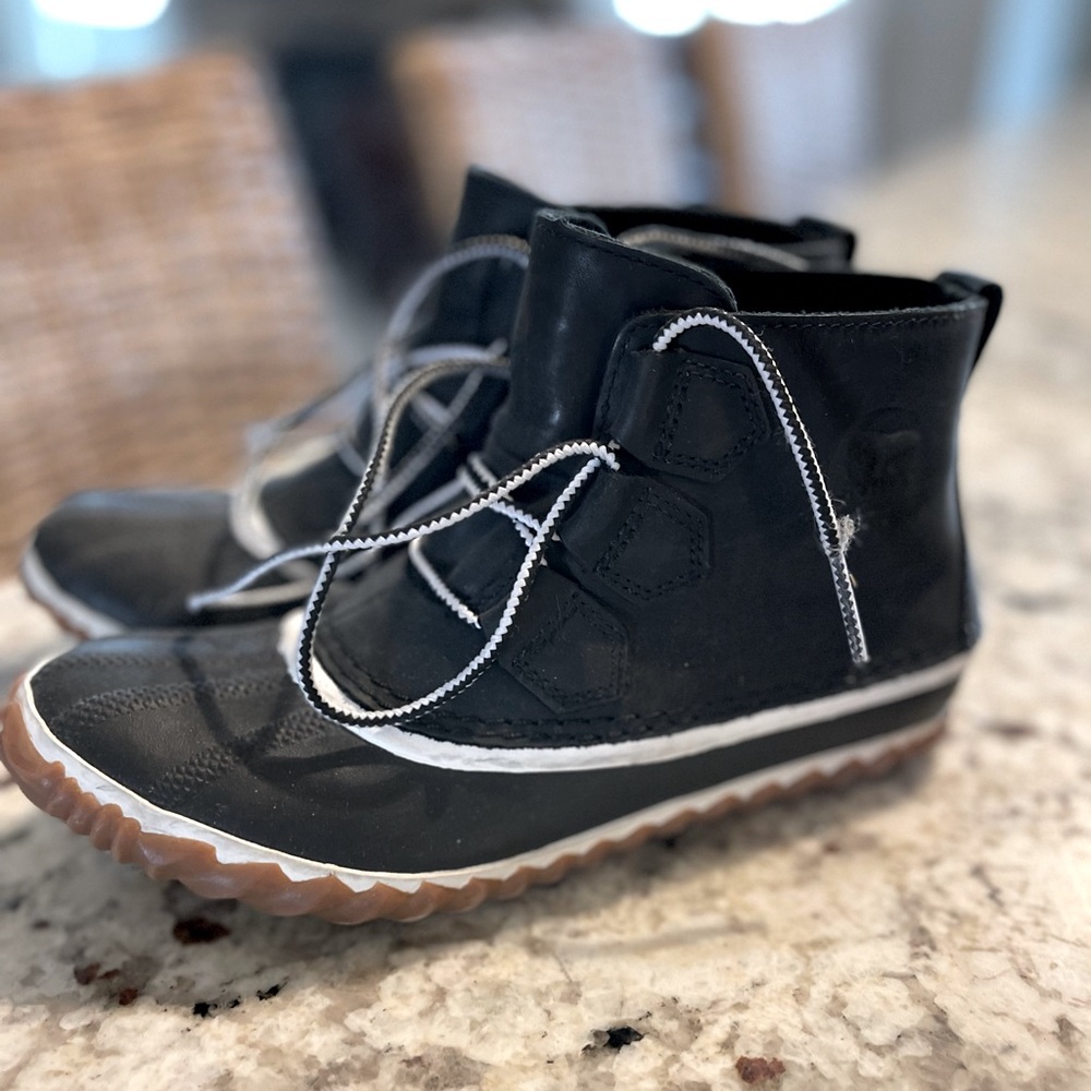Womens Sorel out and about leather rain snow boot